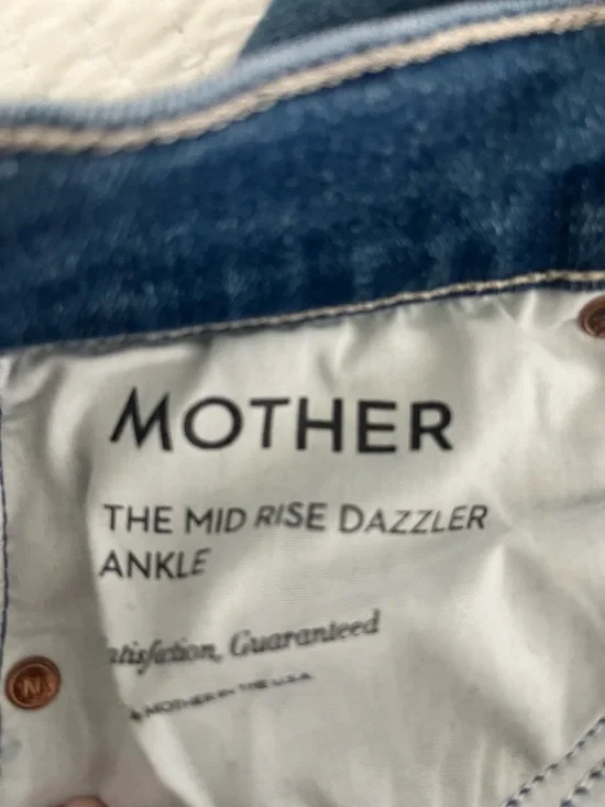 MOTHER Mid Rise Dazzler Ankle Jeans - Dark Blue - Picture 4 of 4